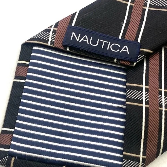 Nautica Black Criss-Cross Check Silk Necktie - Picture 4 of 5